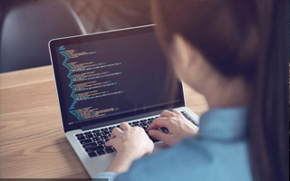 盐城 api php源码,下载的php源码怎么运行呢？